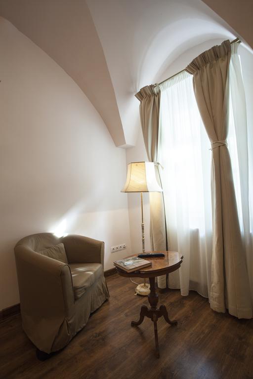 Green Door Apartment Sibiu Quarto foto